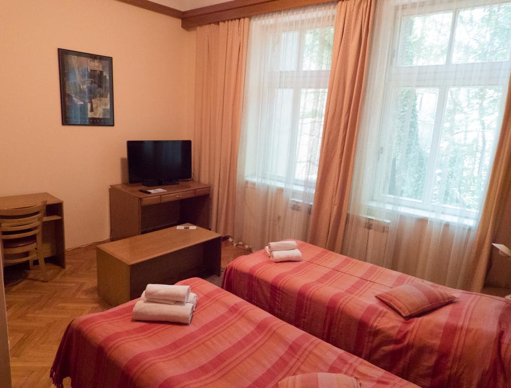 Studio Apartments "Chess Club Bosna" Sarajevo Exterior photo